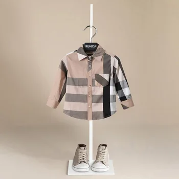Качественные рубашки для маленьких мальчиков Детская весенне-осенняя хлопковая рубашка с длинными рукавами в клетку для джентльмена Топы с блузкой для малышей 2