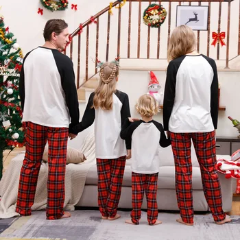 комплект из 2 предметов для семьи, одежда для мамы, папы, малыша, пижамы с рождественским принтом Санта-Елки, Рождественские подарки для мамы и ребенка, семейные пижамы 3