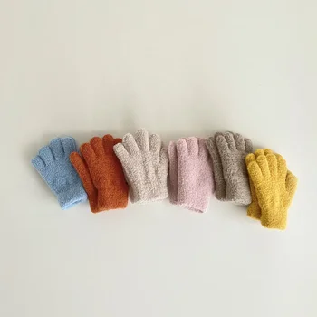 Шерстяные детские варежки, модные перчатки ярких цветов для новорожденных, осенне-зимние теплые детские перчатки для новорожденных
