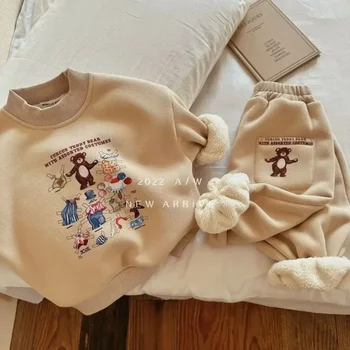 Зимние плюшевые теплые детские комплекты 2023 года, милый медведь, толстый плюшевый свитер для девочек и мальчиков, брюки с мультяшным принтом, 2 предмета, Повседневные детские кроватки