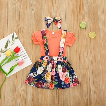 Комплект одежды для маленьких девочек из 3 предметов, летний однотонный топ с длинными рукавами и круглым воротником в рубчик + юбка на подтяжках с цветочным принтом + Головной убор с бантом