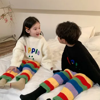 Комплекты детской одежды, пижамный комплект для девочек, зимние Корейские детские топы с буквами + штаны в радужную полоску, костюм домашней одежды из двух предметов для мальчиков