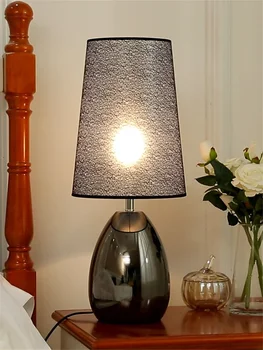 Прикроватная лампа для спальни, роскошь и простота, скандинавский стиль, теплая атмосфера, высококачественная минималистичная настольная лампа 2