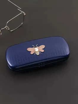 Футляры для очков защищают солнцезащитные очки из алюминиевого сплава с позолоченным декором в виде бабочки из розового золота